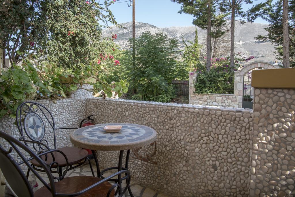 Greka Ionian Suites Agia Efimia Eksteriør billede